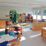 kindergarten-im-container